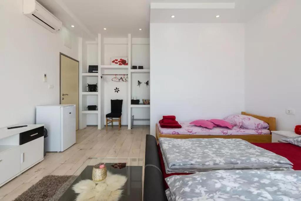 Super Horizont -Free Parking And Jaccuzzi Hotel Stobrec Bagian luar foto