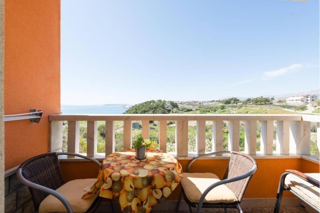 Super Horizont -Free Parking And Jaccuzzi Hotel Stobrec Bagian luar foto
