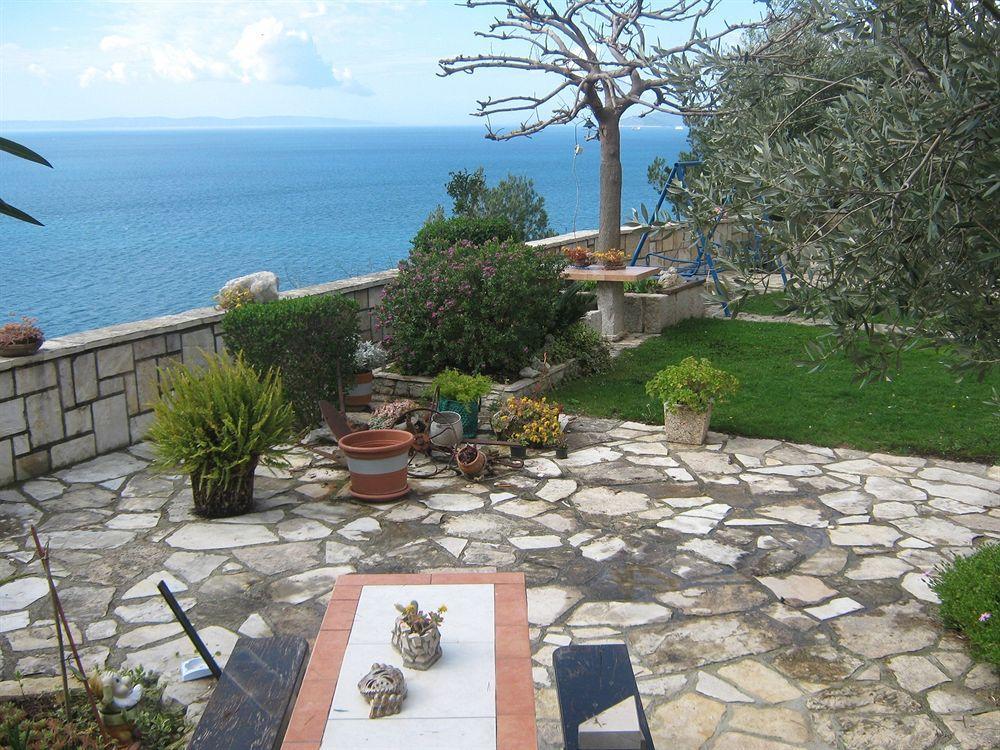 Super Horizont -Free Parking And Jaccuzzi Hotel Stobrec Bagian luar foto