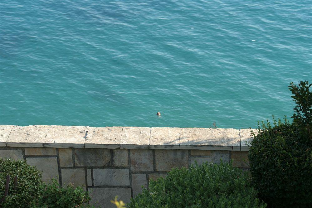 Super Horizont -Free Parking And Jaccuzzi Hotel Stobrec Bagian luar foto